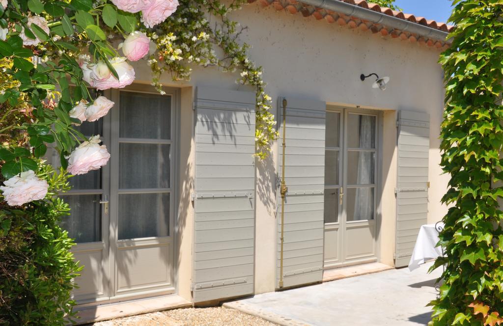 La Maison De Line Saint-Rémy-de-Provence Δωμάτιο φωτογραφία